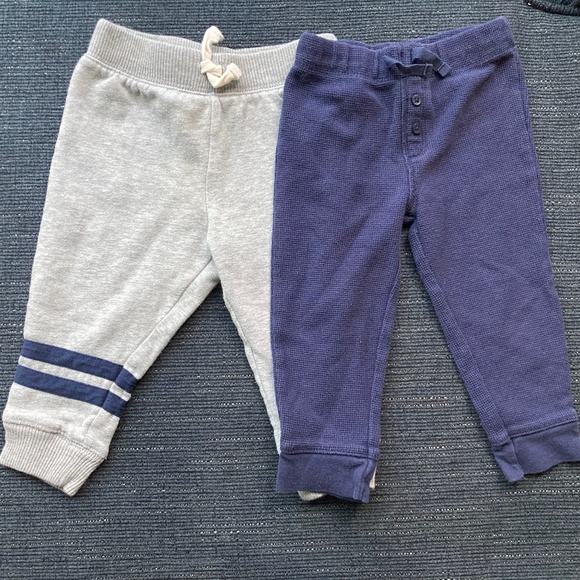 Set of pants 12-18m - Picture 1 of 3